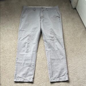 J.Crew men’s urban slim broken in chino pants gray